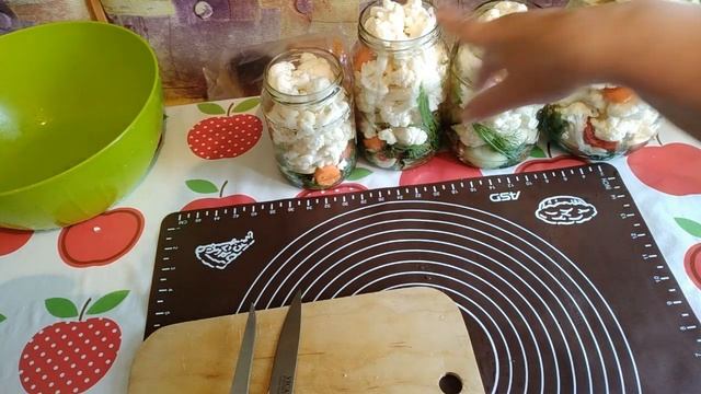 КАК ЗАМАРИНОВАТЬ ЦВЕТНУЮ КАПУСТУ . ЦВЕТНАЯ КАПУСТА НА ЗИМУ смотреть онлайн