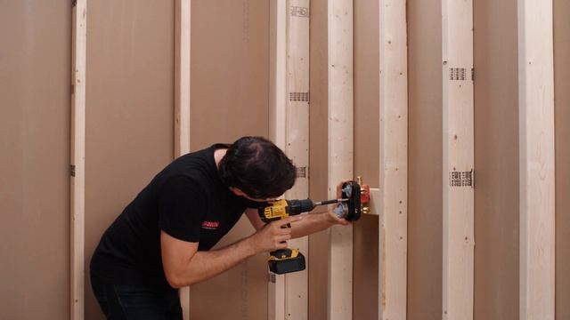 How To Install the Delta® R22000 MultiChoice® Universal Integrated Shower Diverter Rough смотреть онлайн