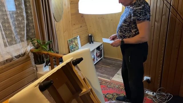 Маленький диванчик в уютный уголок / Собираем с мужем диван 10 ноября 2021 г. смотреть онлайн