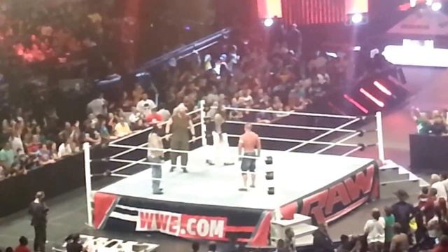 The UnderTaker back and saves john cena RAW 17 3 2014 HD смотреть онлайн