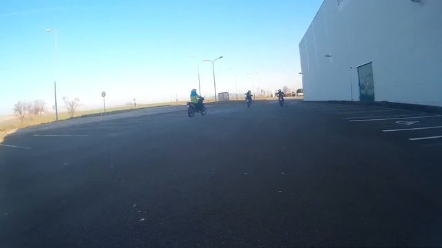 End season - Yamaha wr 125 X -Yamaha dt 125 R- Suzuki Dr 125 sm-Whelie смотреть онлайн