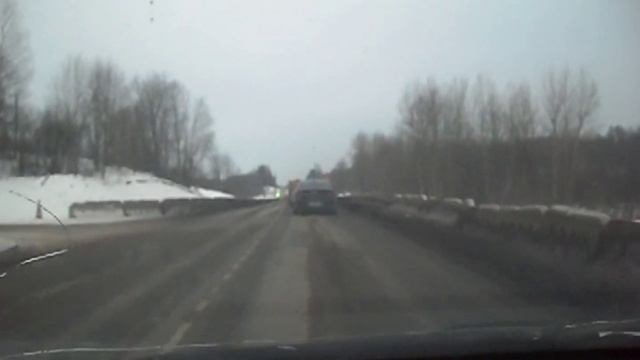 В Белоруссию на машине, с долгом в несколько миллионов. 2023г. смотреть онлайн