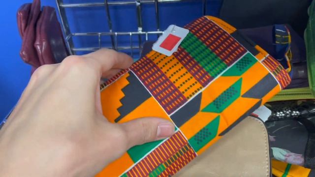 THRIFT WITH ME ~ GOODWILL AND SEE WHAT SOLD ON EBAY $$$ THRIFTING FOR A PROFIT {eBay reselling} смотреть онлайн