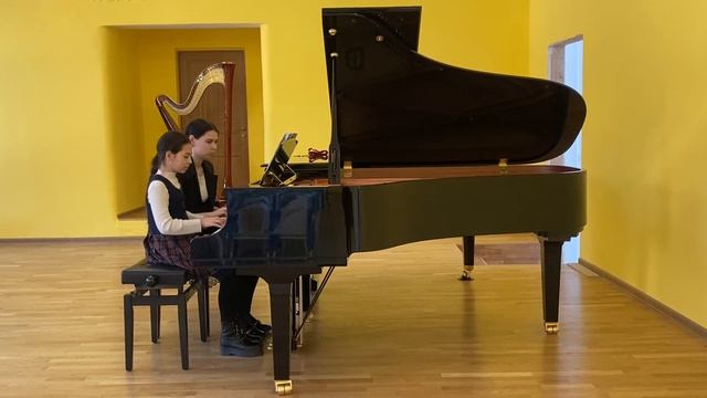 Феодорова Стелла, 4 класс Аранжировка Л.Жульевой «Старый автомобиль» смотреть онлайн