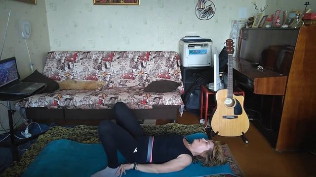 Самоизоляция. Не сидим, дома - тренируемся! Вместе! смотреть онлайн