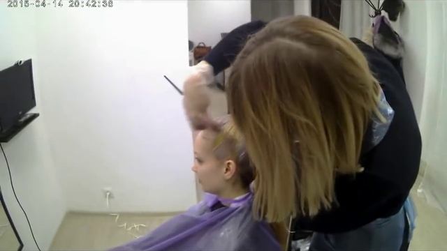 Выход из рыжего и мелирования в натуральный, карамельный оттенок. смотреть онлайн