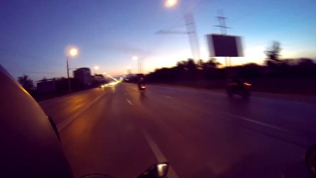 Moto weekend and night trip in the city смотреть онлайн