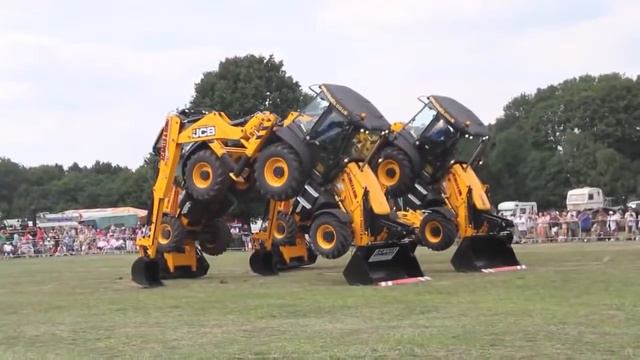 Scorpio - The Mega-destroyer And Dancing Tractors. Скорпион - мега-разрушитель и Танцы Тракторов