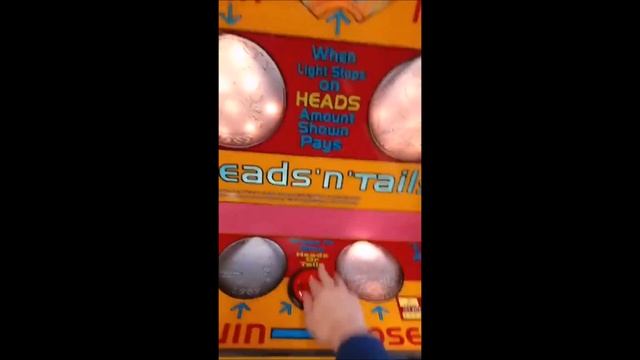 Coin Operated Heads 'n Tails Amusement Arcade Machine смотреть онлайн