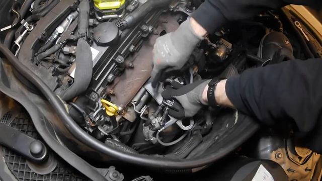 Mercedes W212 - Differential Pressure Sensor Replace смотреть онлайн
