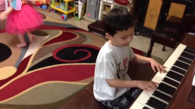 Wesley Hale Playing "Valentine" for Mamu Juliet Corla 2-14-13 смотреть онлайн