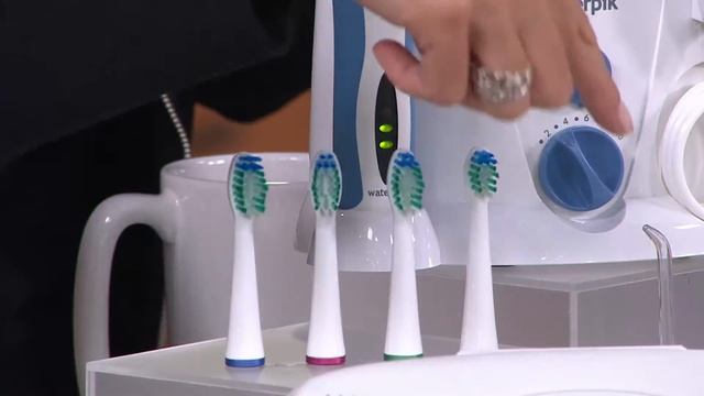 WaterPik Complete Care Sonic Toothbrush and Water Flosser with Dan Hughes смотреть онлайн