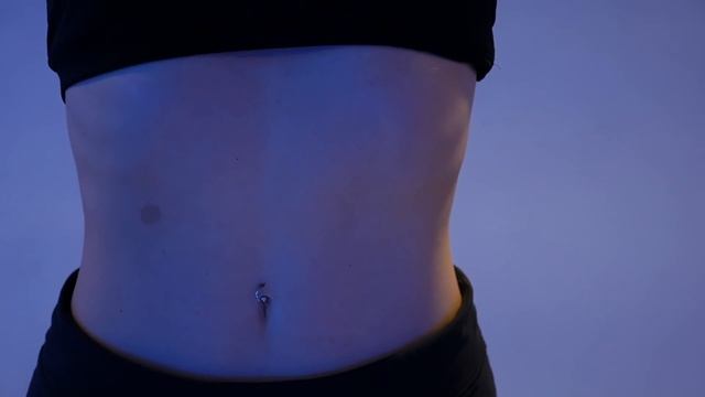 Probamos una clase de Bikram Yoga a 42º: ¿qué es?, ¿en qué consiste?, ¿es recomendable? | Vitónica смотреть онлайн