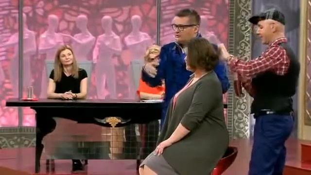 Женские прически. Прическа, макияж и аксессуары для пышных дам. смотреть онлайн
