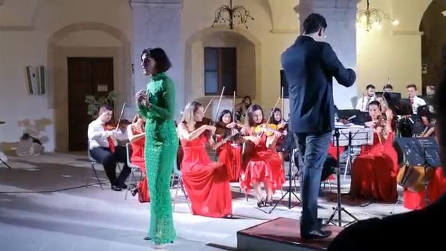 Rossini Matilda's aria 'Sombre foret' смотреть онлайн