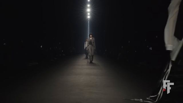 Ann Demeulemeester | Spring Summer 2024 | Full Show смотреть онлайн