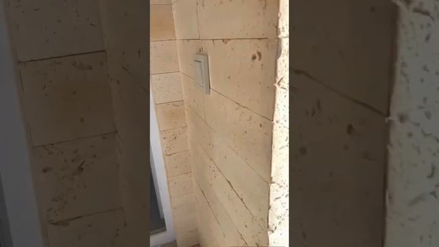 Монтаж декоративного камня #декоративныйкамень #ремонт #отделкабалкона смотреть онлайн