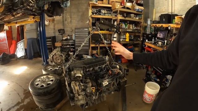 Volvo s40 T5 How to replace/remove the engine with transmission (engine swap) смотреть онлайн