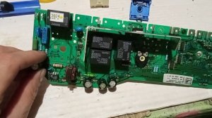 Електролюкс Занусси не включается.. Занусси отключается во время стирки. Ремонт модуля   EWM 1000