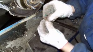 Kia Sorento 2012 замена задних тормозных колодок ножника (ручника). #АлексейЗахаров. Авторемонт