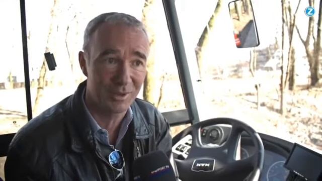 Плавающий автобус Новый аттракцион в гавани Гамбурга смотреть онлайн