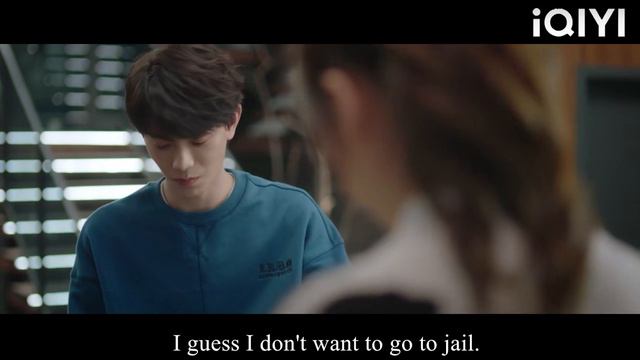 霸總假裝感冒博取灰姑娘同情，看着廚房忙碌的灰姑娘，霸總露出幸福的笑容！ смотреть онлайн