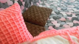 вяжем наволочки для подушек.