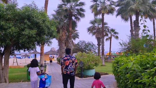 Snoopy Island# Sandy Beach Hotel and resort# Vlog #Tourist Attraction #Fujairah # UAE. смотреть онлайн