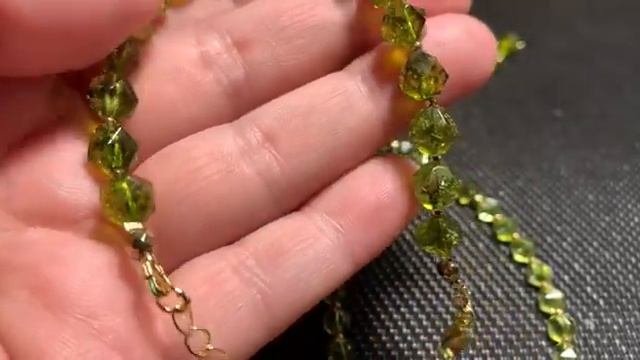 Хризолитовый цвет в украшениях смотреть онлайн