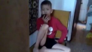 Данияр поет