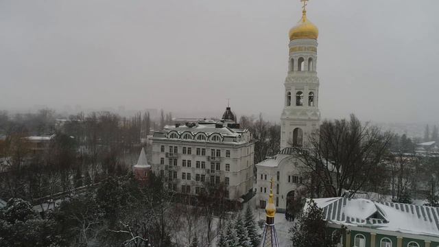Успенский монастырь. Первый снег. смотреть онлайн