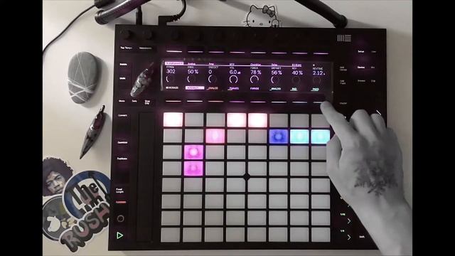 Techno Live Performance w/ Ableton Push 2 | First Jam смотреть онлайн