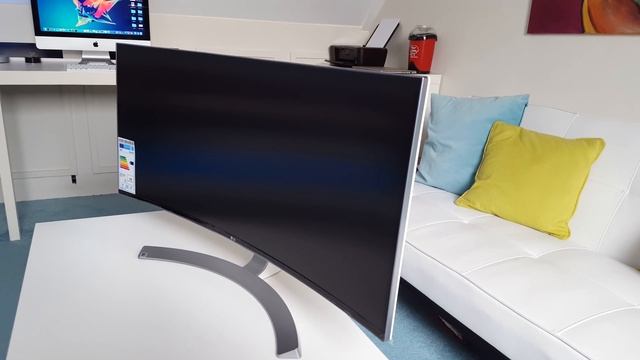 LG 34UC98 - CURVED ULTRAWIDE MONITOR UNBOXING / REVIEW смотреть онлайн