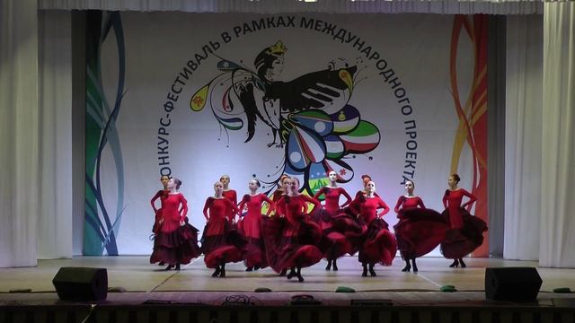 Юные испанки. На крыльях таланта. Реверанс. Декабрь 2015 смотреть онлайн