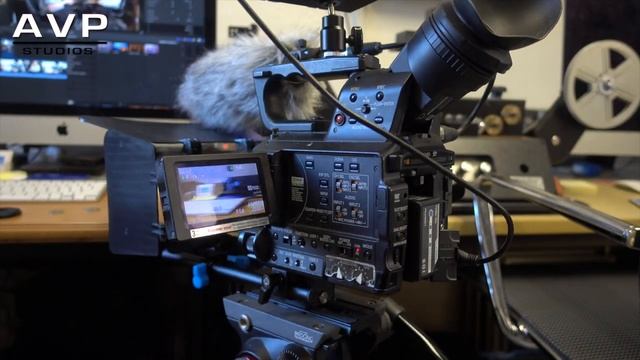 Is the Panasonic AF100/101 still relevant in 2018? смотреть онлайн