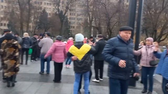 Ukraine,Харьков,танцы в Осени,"Половинка любви" смотреть онлайн
