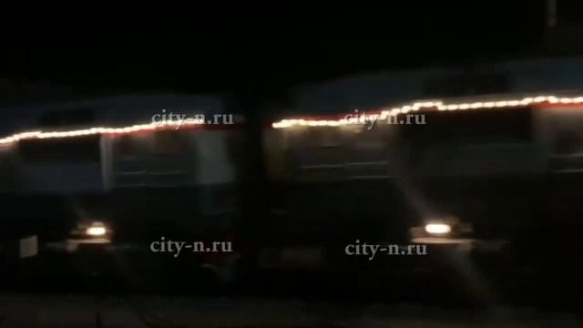 В Новокузнецк приехал «Поезд Деда Мороза» смотреть онлайн