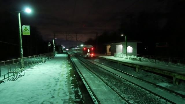 проход пассажирского поезда ФПК смотреть онлайн