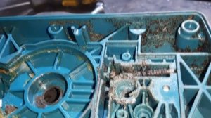 MAKITA UC3541A    замена шпильки