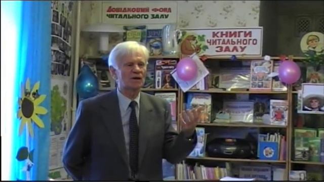 Петро Ребро читає вірш з кнги "Козацькі жарти" смотреть онлайн