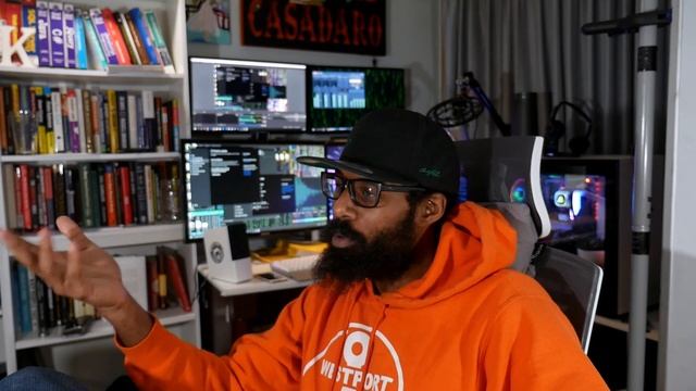 Why a Mac Fan Switched To Windows 10 After Trying Linux смотреть онлайн