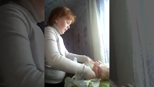 Кукла Дарина кушаем переодеваемся смотреть онлайн