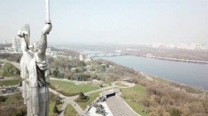 Памятник Родина мать в Киеве