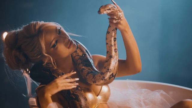 BARBI AFRIKA - HAREM (OFFICIAL MUSIC VIDEO) смотреть онлайн
