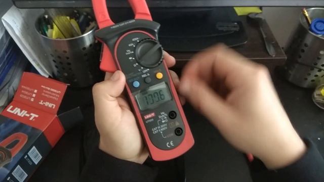 Miernik cęgowy UNI -T UT203 - Unboxing, Pomiar natężenia prądu alternatora "bez" i "z" obciążeniem смотреть онлайн