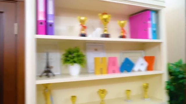 Бедная VS Богатая VS Гига Богатая В Школе || Хорошая VS Плохая Студентка смотреть онлайн