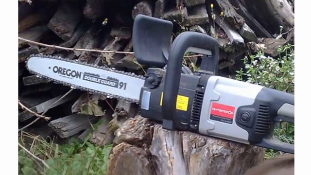 Отзыв от хозяина частного дома на цепную электро пилу Интерскол ПЦ-16/2000Т смотреть онлайн