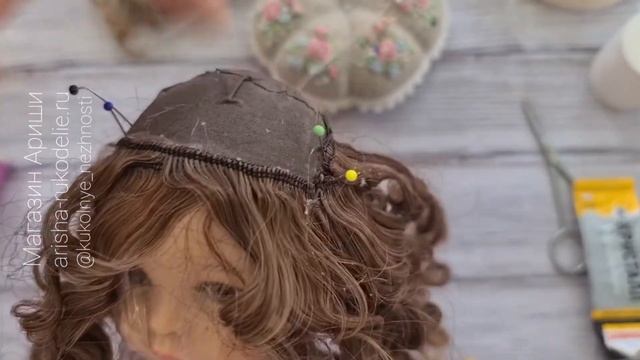Мастер-класс "Паричок из волос Волна для куклы" смотреть онлайн