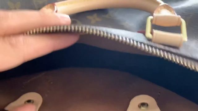 Louis Vuitton Speedy 25 Repair during Quarantine. смотреть онлайн