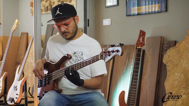 Capurso Guitars Spiral J 4 Deluxe смотреть онлайн